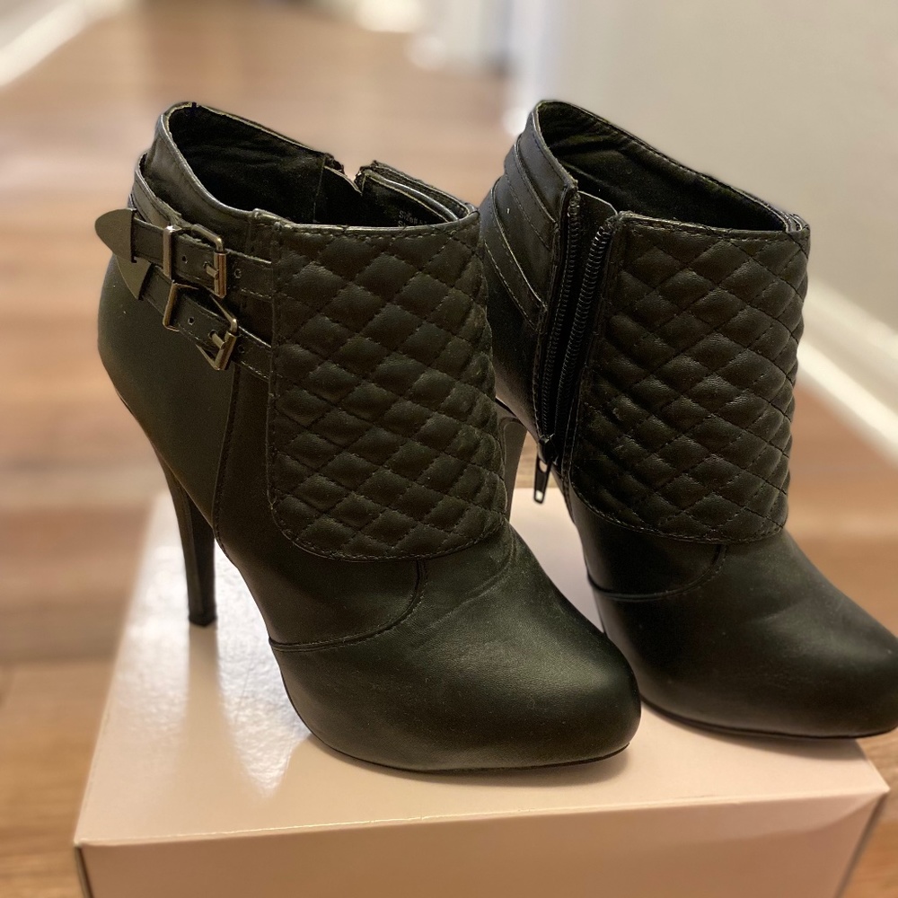 Marabella Sexy Faux Leather Spike Heel Booties